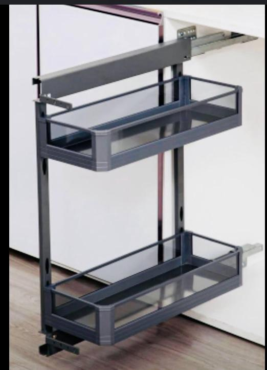 Kyzen Bottle Pullout