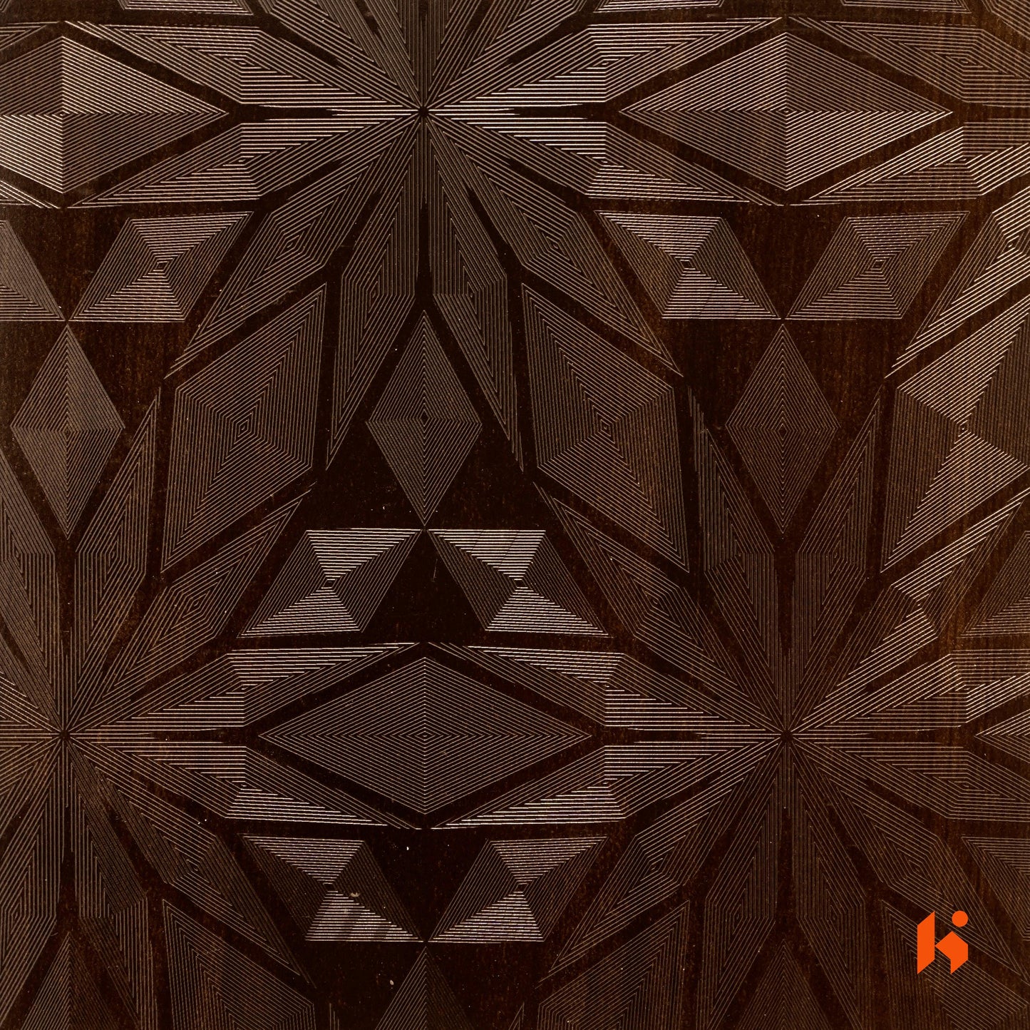 Saket 0.8mm Laminates - 831 - Cadiz Walnut Dark